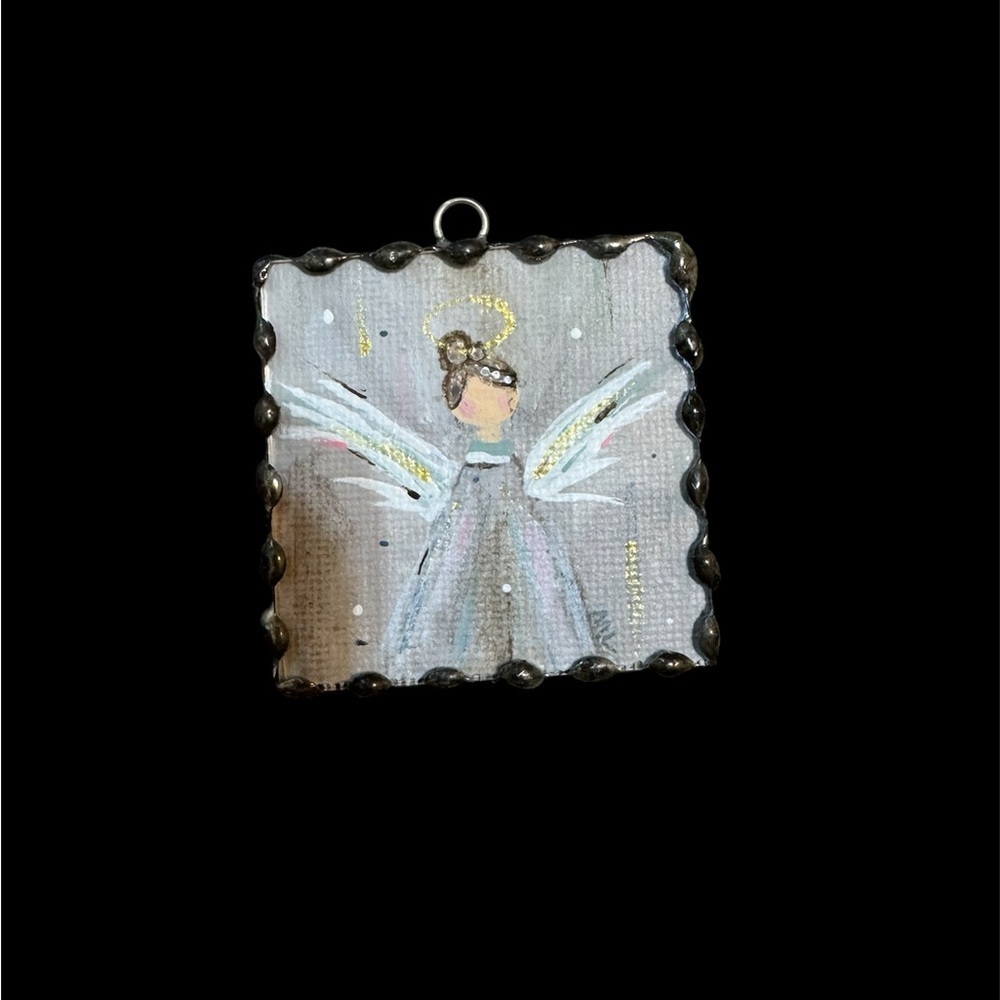 Angelic Whimsey Angel Pendant with Scalloped Frame - Picture 2 of 4